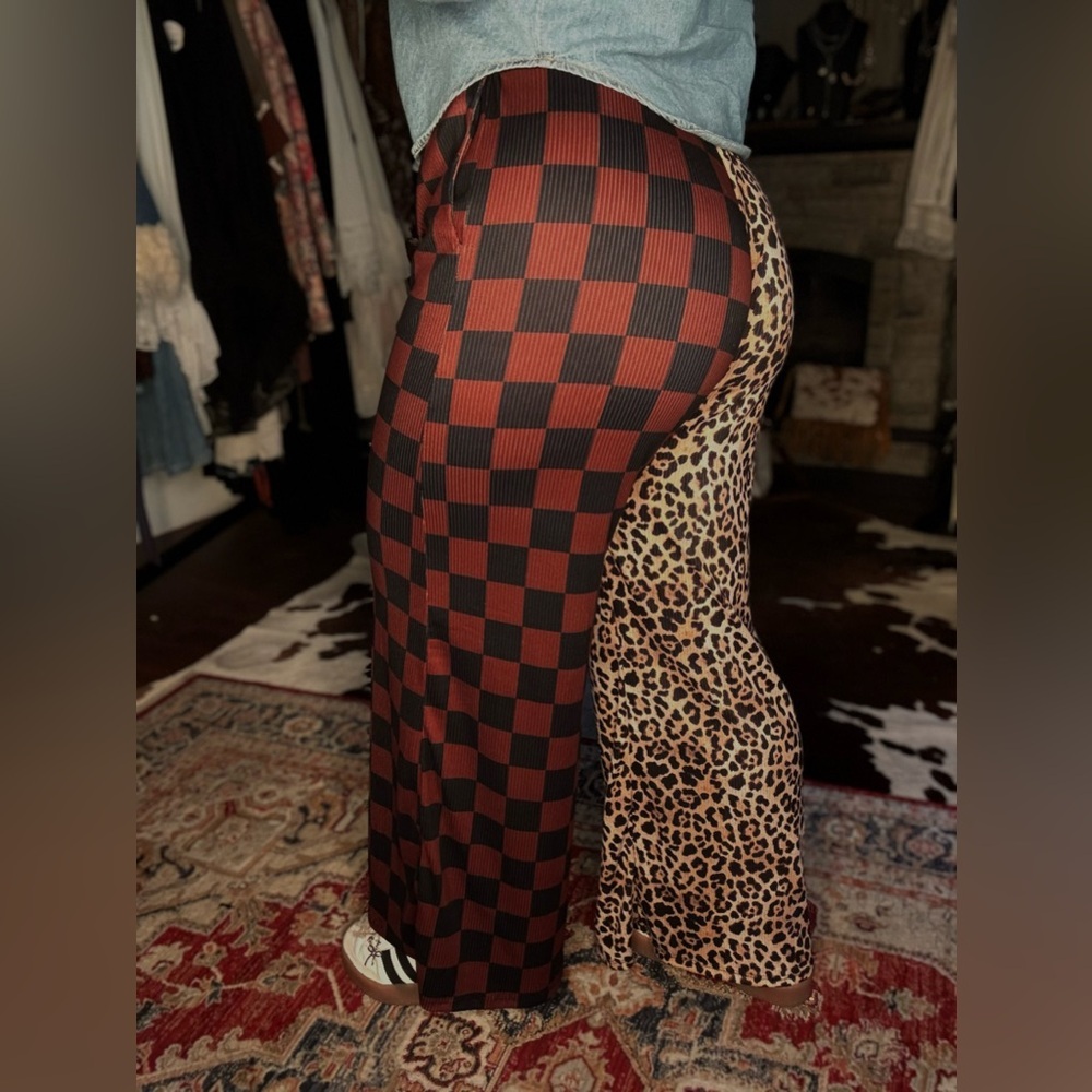 Leopard and Checkered Women's Pants - Picture 3 of 3